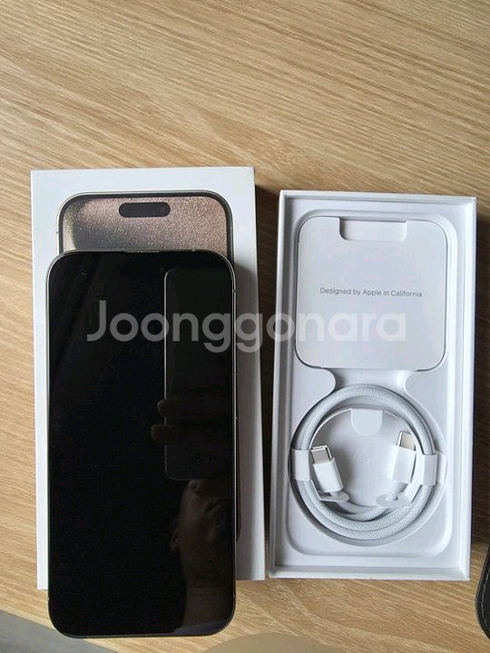 아이폰 15 Pro 티타늄 128GB--1