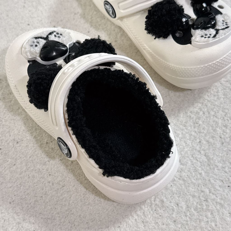 크록스 c6 털 안감 샌들 쌍둥이가능--1