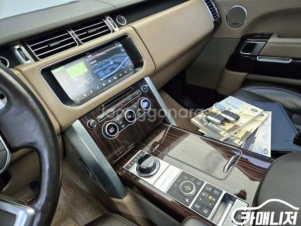 [랜드로버]레인지로버 4세대 4.4 SDV8 VOGUE--7