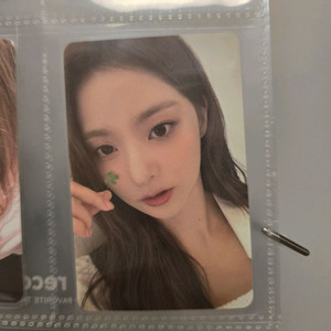 프로미스나인 이나경 애플뮤직 럭드