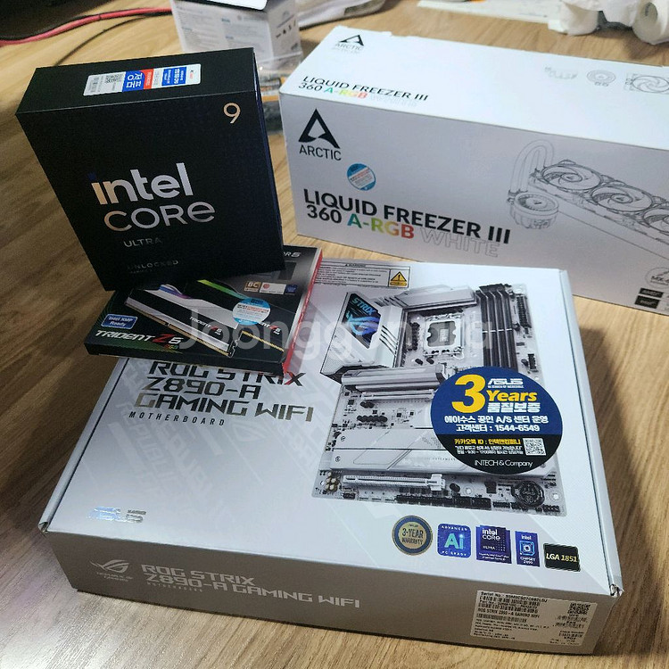 Intel ultra 285k...반본체 팝니다--3
