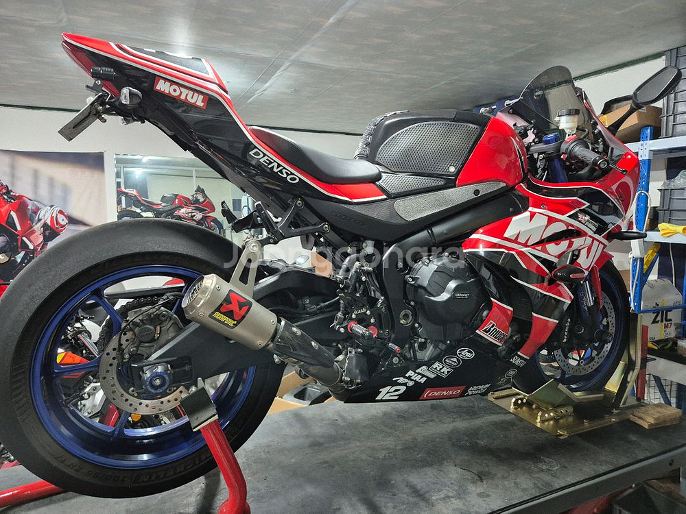 스즈끼 GSX R1000R ABS--0