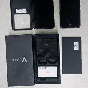 LG V50 파손폰