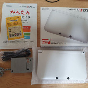 닌텐도 3ds xl 화이트 박스 세트 a급