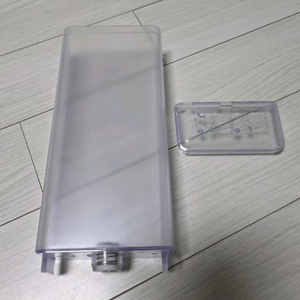 일리 Y3.2, 3.3 물통