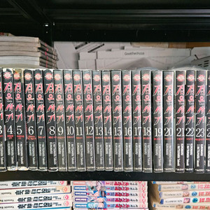 중고 만화책 검은사기 38완 팝니다