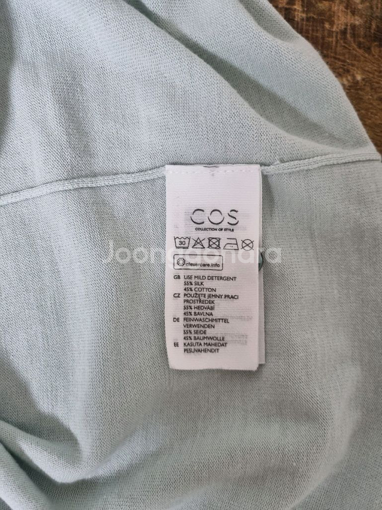 COS 남성 반팔티 100--3