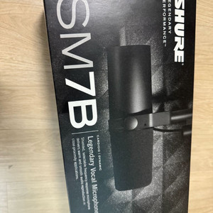 슈어 SM7B 마이크