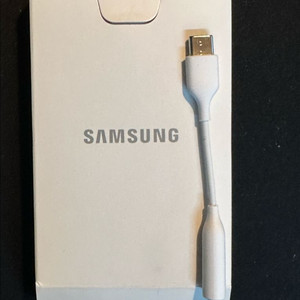 USB-C to 3.5mm 오디오 잭