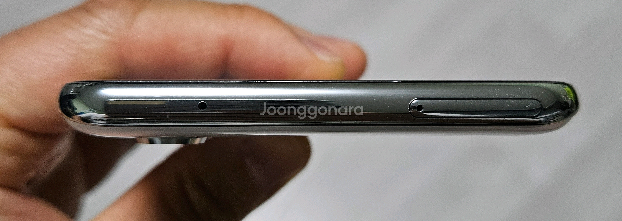 LG Q92 5G 화이트 128GB A급 싸게 팝니다.--2