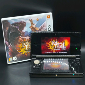 3DS 몬스터헌터4 닌텐도 최초 정발 몬헌게임