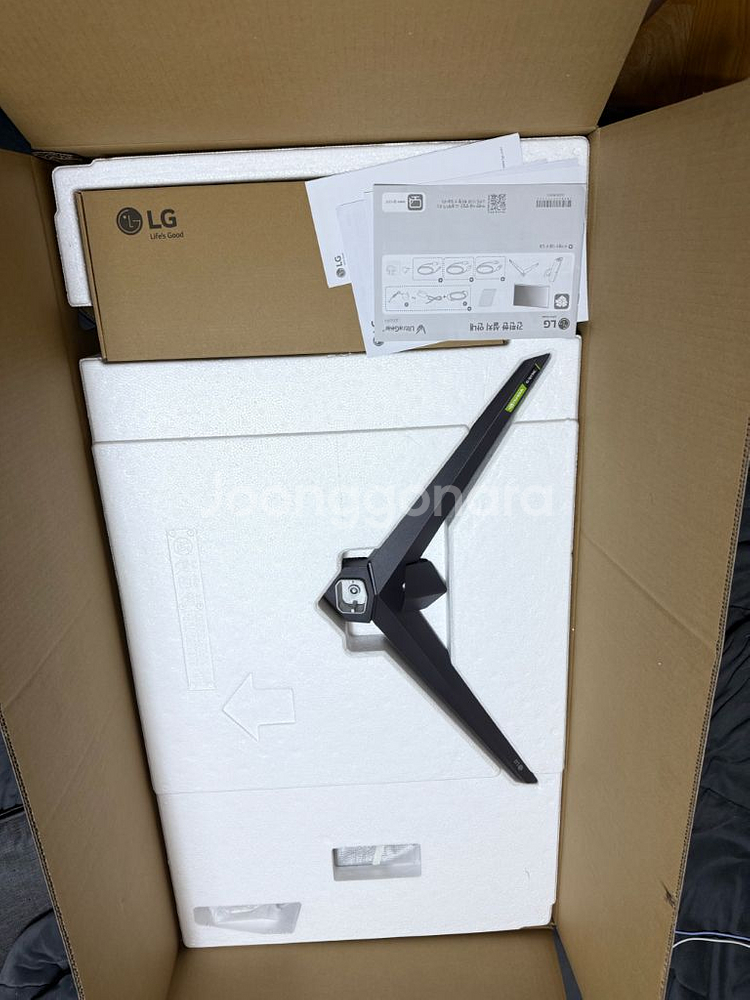 LG 울트라기어 4k 게이밍 모니터 32GQ950--2
