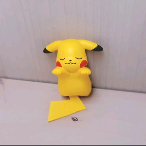 포켓몬 썬문 가챠 기대는 마스코트 피카츄 새근새근