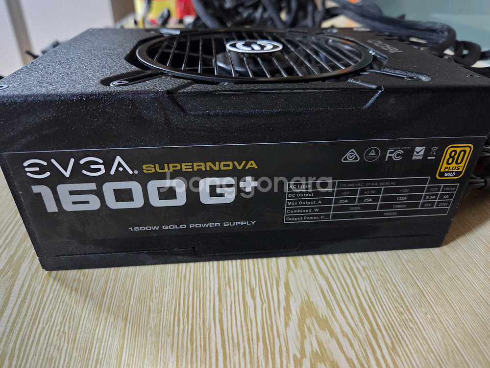 EVGA SUPERNOVA 1600G+ 80PLUS골드--2