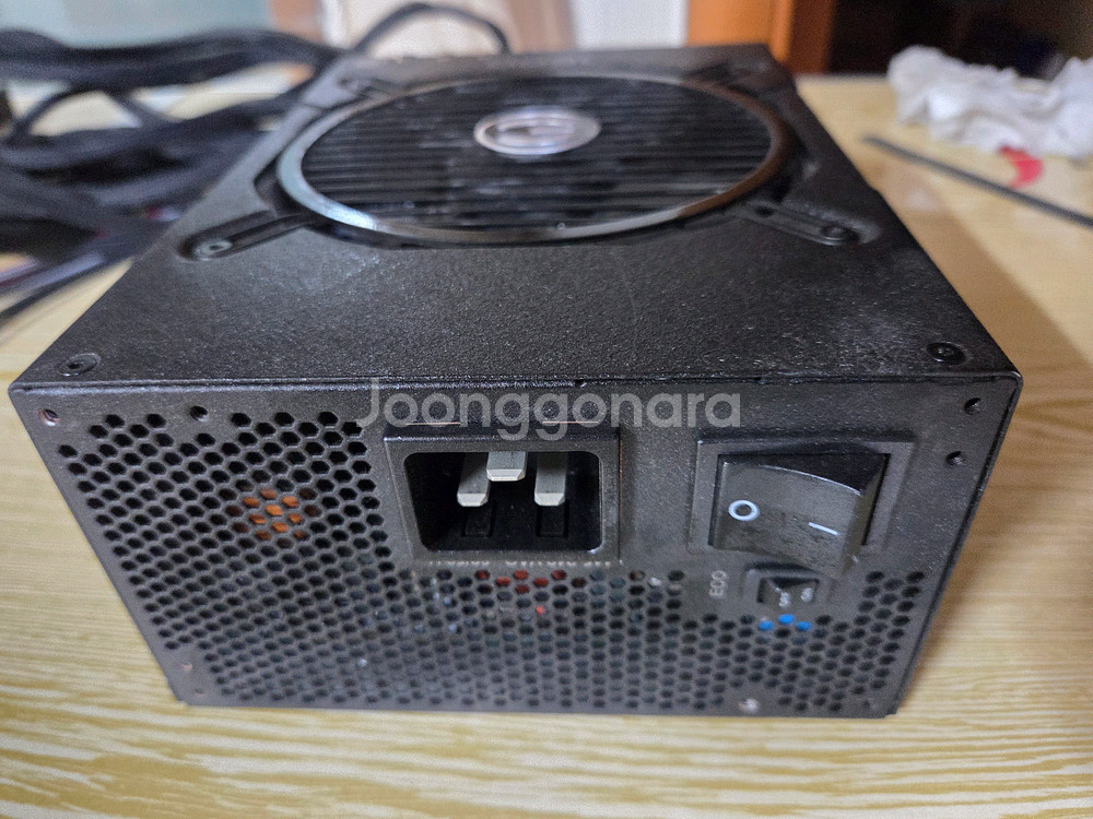 EVGA SUPERNOVA 1600G+ 80PLUS골드--5