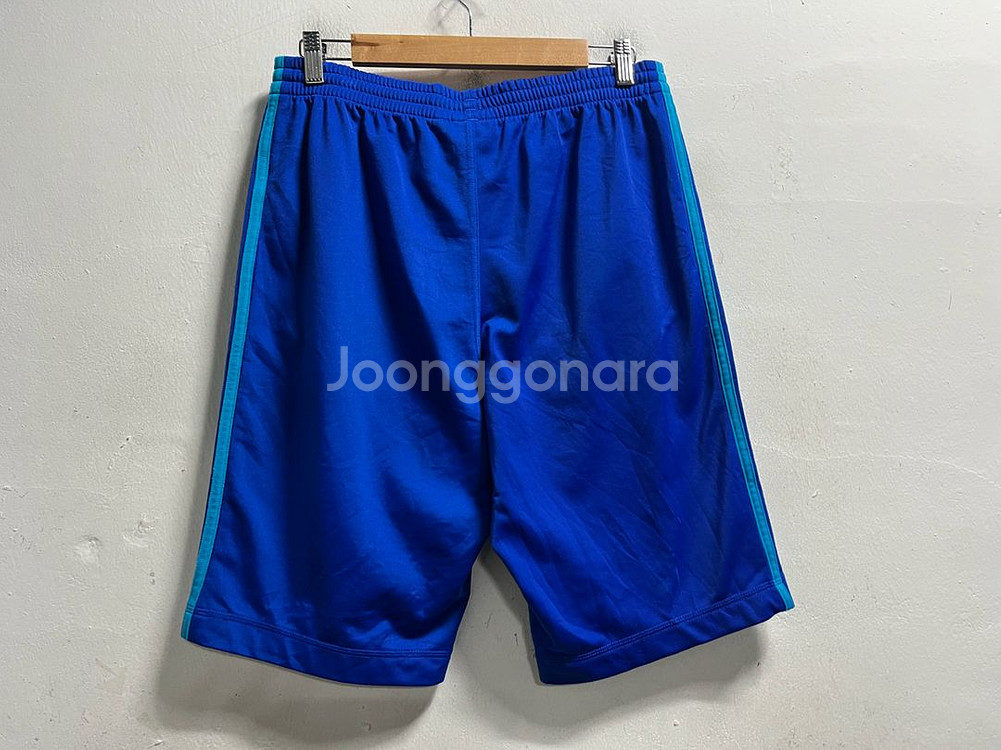30-32 아디다스 오리지널 밴딩 반바지--3