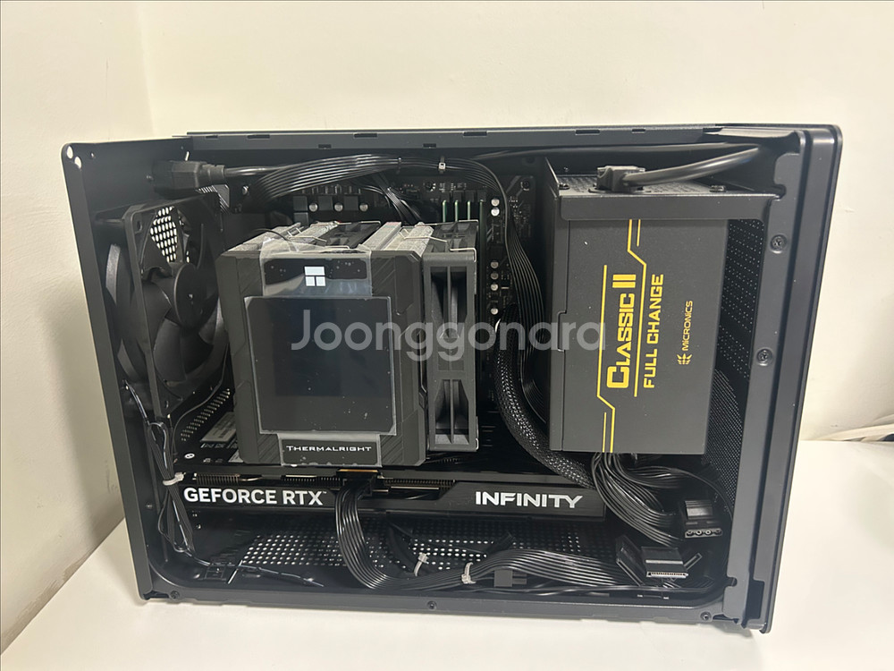 라이젠 5600 RTX 5060 SFF 본체--0