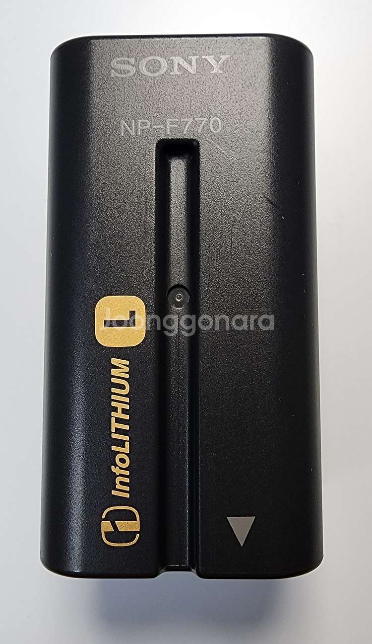 SONY정품_NP-F770배터리,택포--0