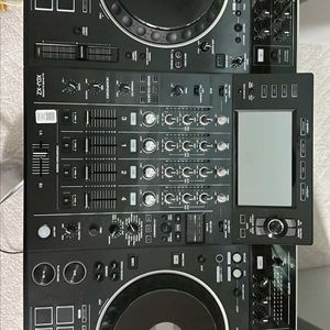 xdj - xz