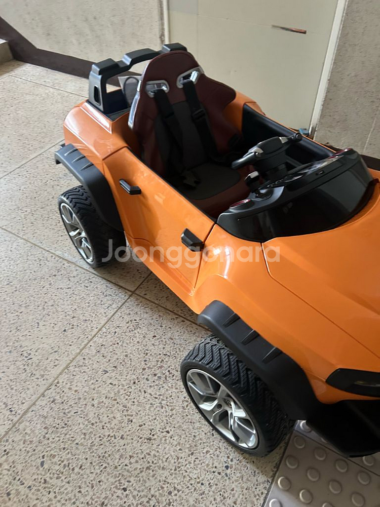 헤네스 T870 스포츠 전동차--1