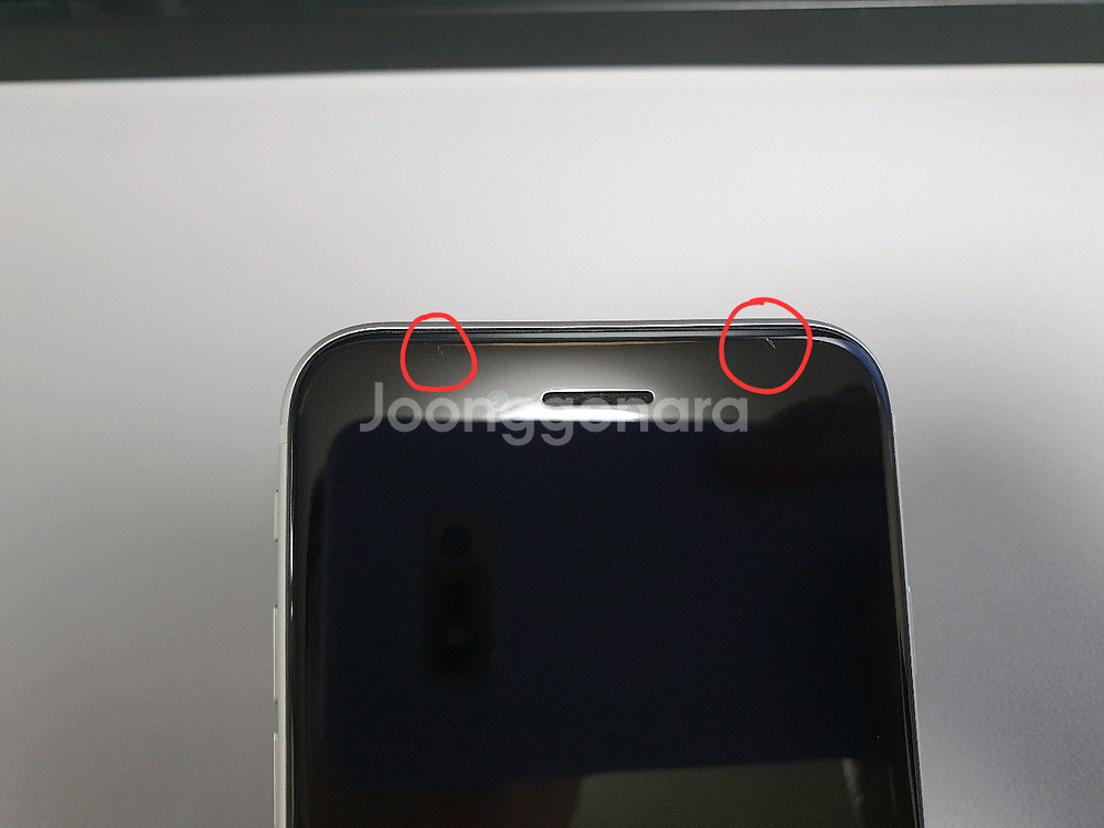 아이폰 SE2 / 64GB / 화이트--1