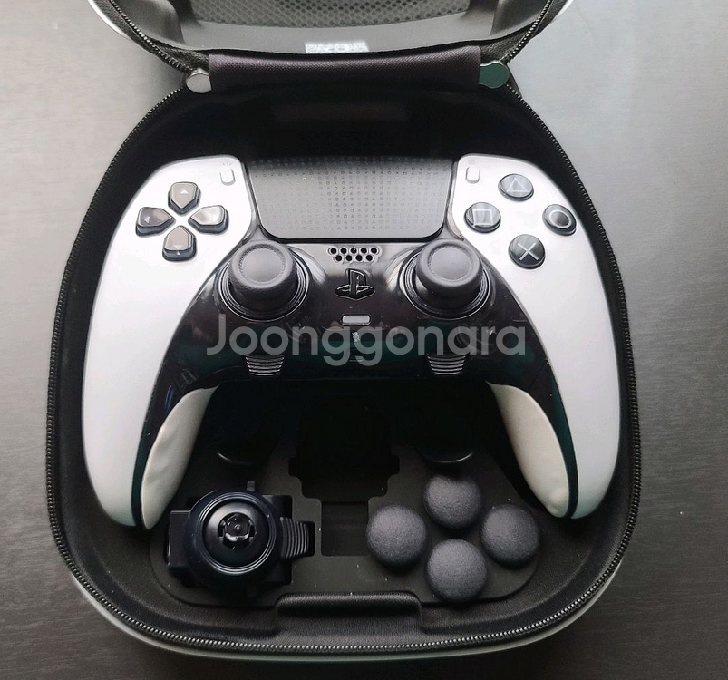 PS5 듀얼센스 엣지 컨트롤러 팝니다 구성품 풀세트--0