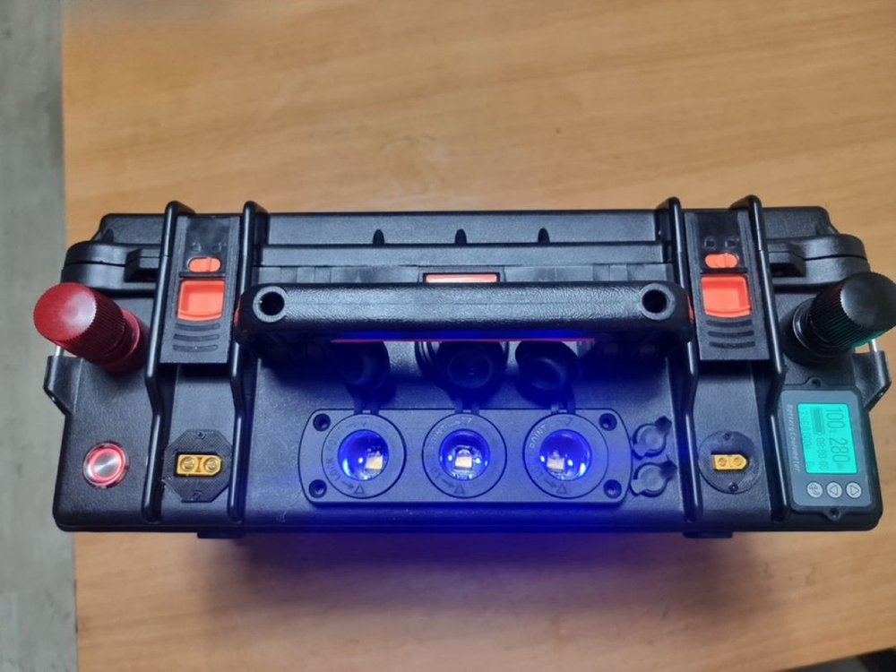 #인산철배터리 #캠핑카 #차박 #카라반 #인버터 #정현 이미지