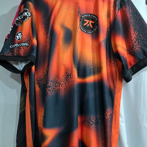 2023 프나틱Fnatic 챔스 유니폼L 팝니다