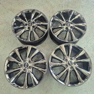 카니발 19인치 블랙크롬 순정휠