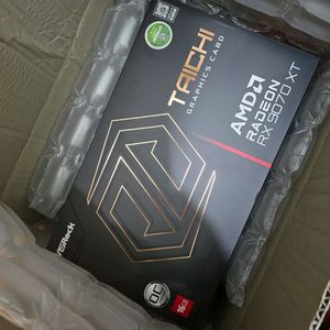 Asrock 9070xt 타이치 그래픽카드팝니다.밀봉