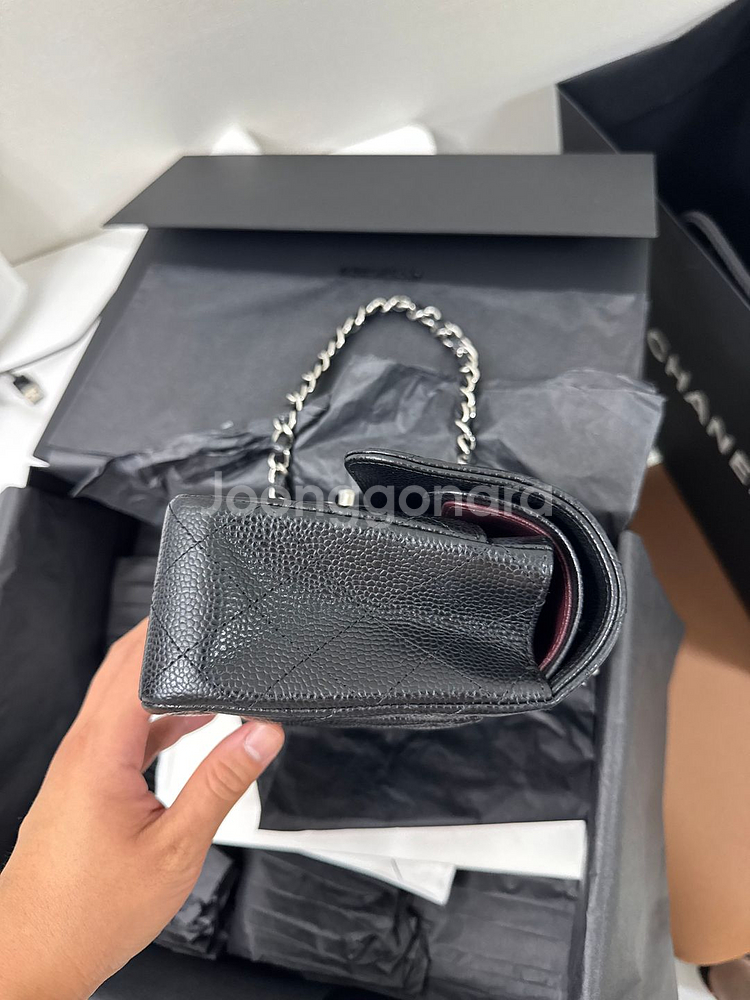 샤넬 클래식 스몰 캐비어 은장--2