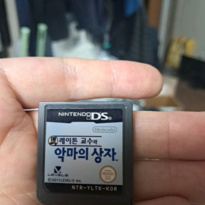 닌텐도 ds 레이튼 교수와 악마의 상자 알칩