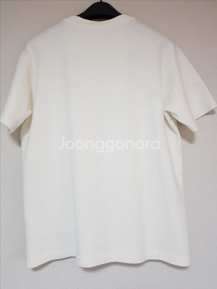 루이비통 3D 포켓 모노그램 반팔 티셔츠--1