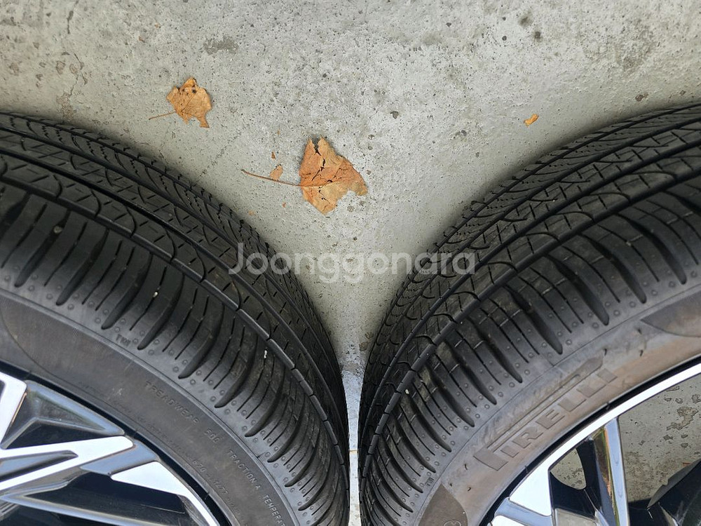 18인치 K5 dl3 순정휠 타이어--1