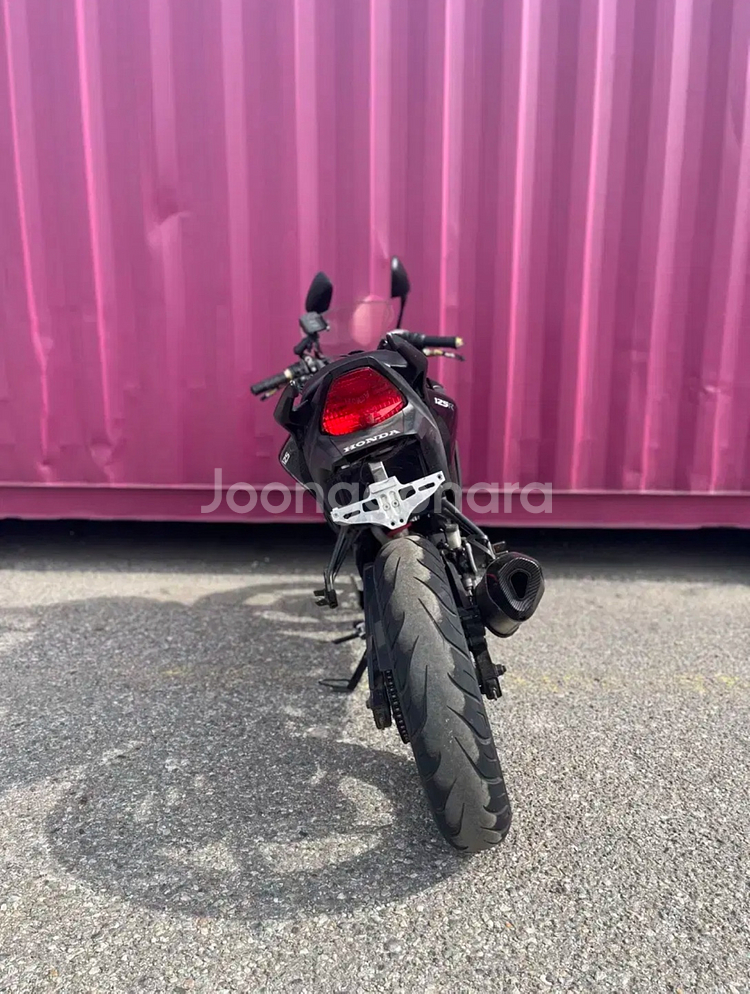 16년식 cbr125 판매합니다--5