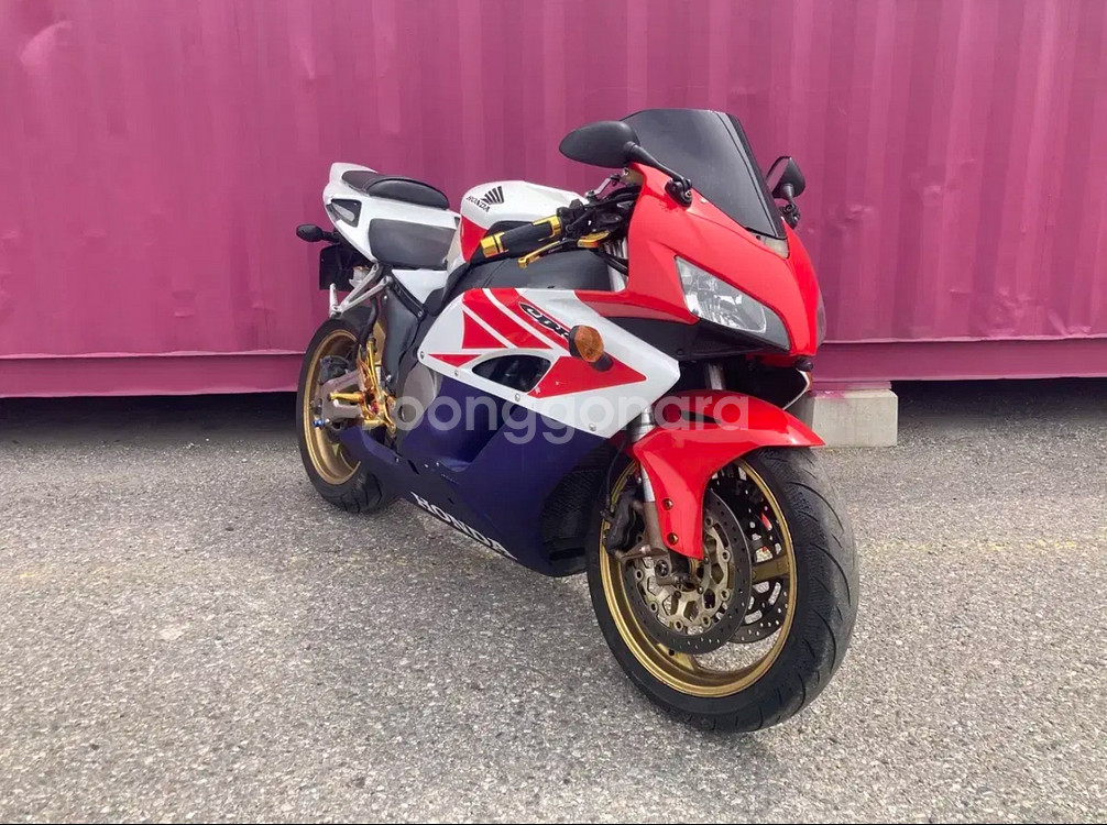 05년식 cbr1000rr 판매합니다--0