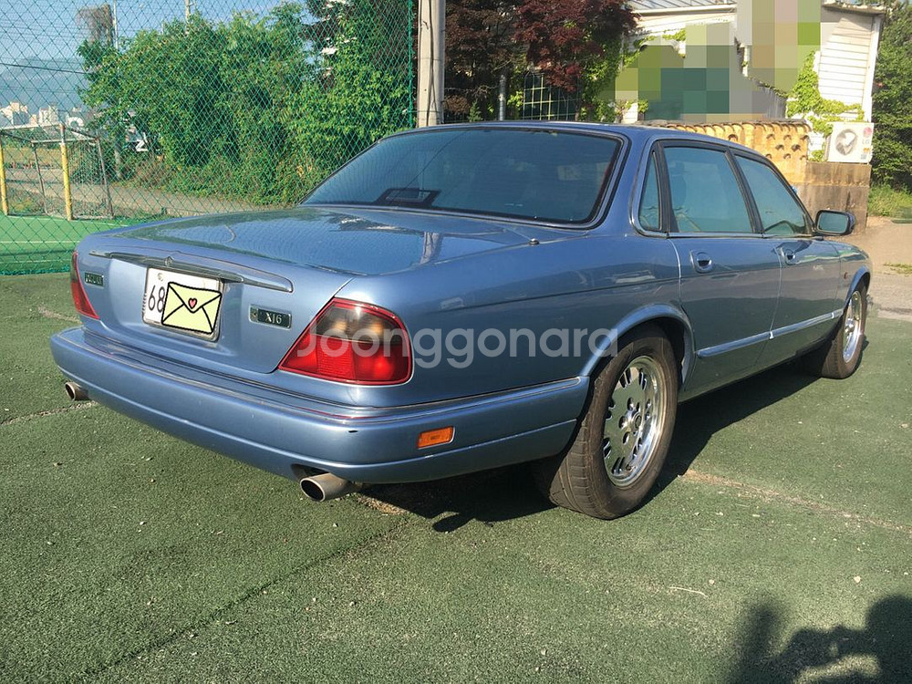 올드카 95년식 재규어 XJ6 X300 판매--4