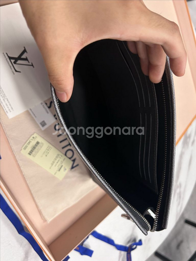 루이비통 포쉐트 보야주 메탈건 (인보이스 포함 풀구성품--2
