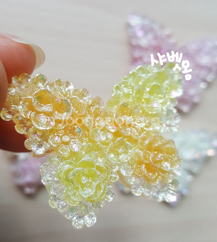 새상품 나비 지비츠 마그넷 키링 파츠(야광)--2