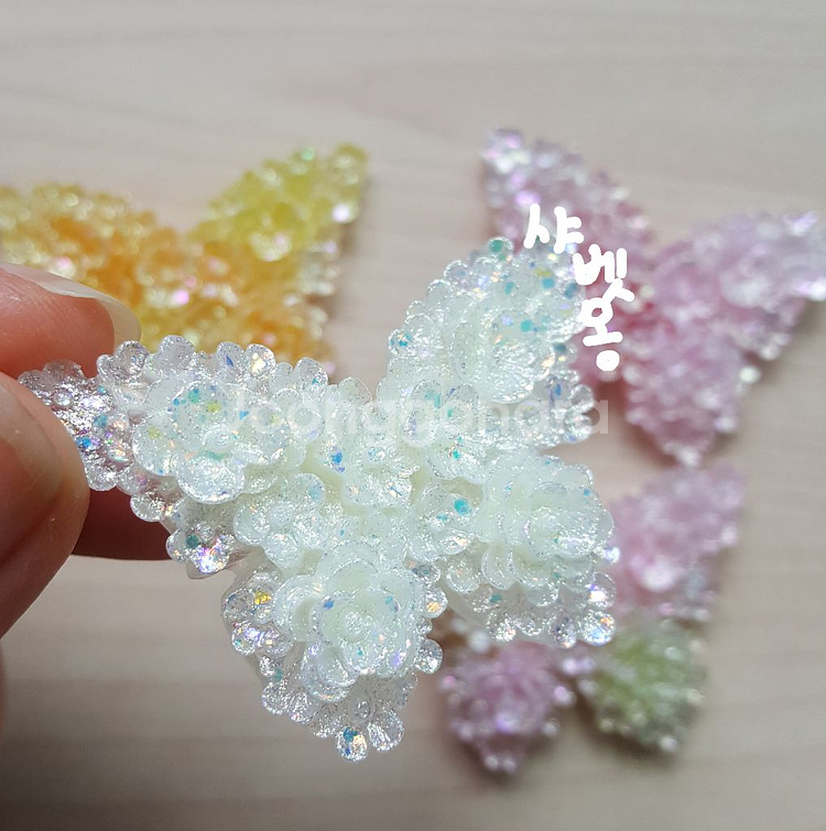 새상품 나비 지비츠 마그넷 키링 파츠(야광)--3