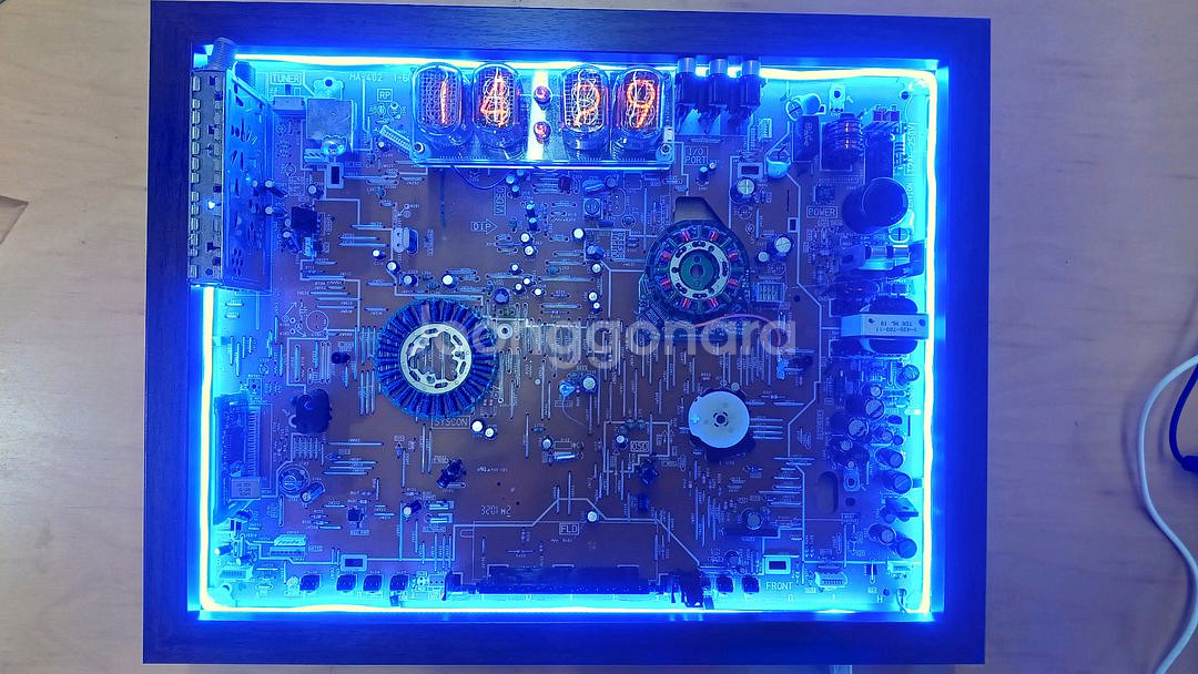 시공간을 담은 아트피스 빈티지 닉시 클락 PCB 어--0
