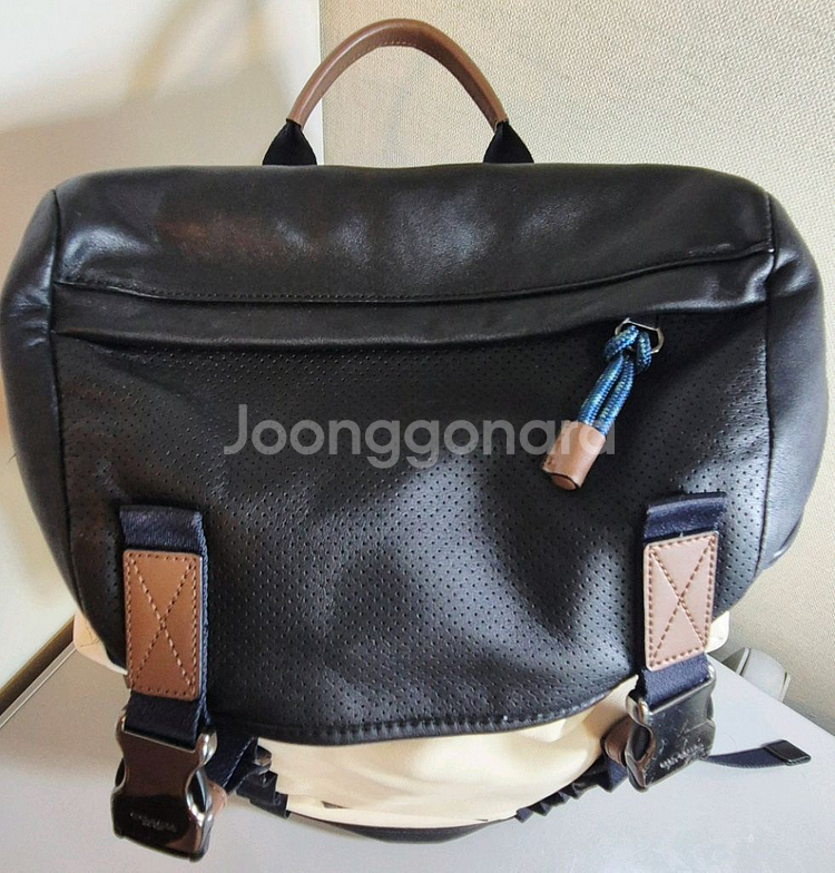 코치(COACH) 가죽 백팩--2
