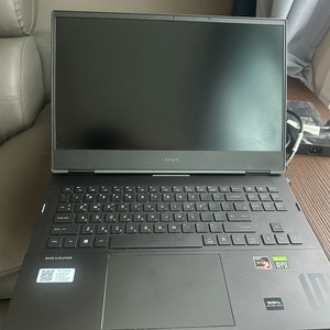 HP 오멘 16