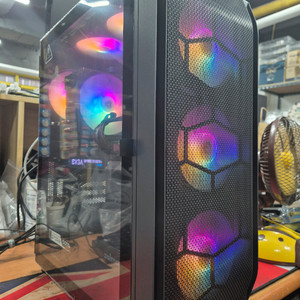 [경산]게이밍 컴퓨터 판매(GTX1070 Ti 8GB)