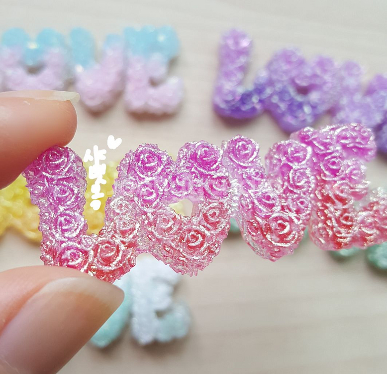 새상품 러브 이니셜 지비츠 마그넷 키링 파츠(야광)--2