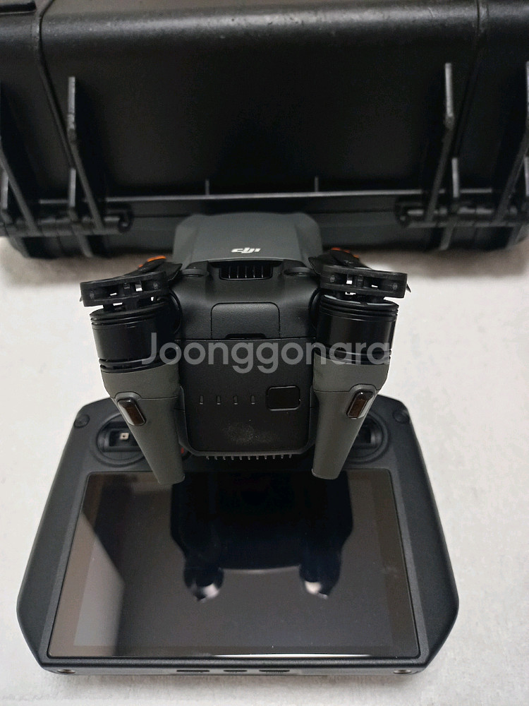 dji 매빅3시네 rc pro 프리미엄 콤보 팝니다--6