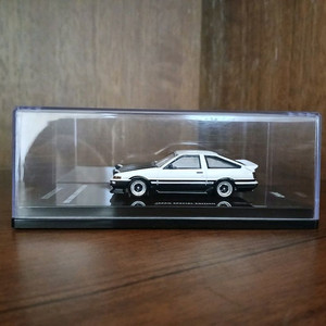 Inno64 토요타 스프린터 트레노 AE86 한정판