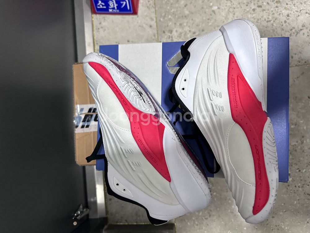 조던 루카 3 농구화 270 화이트 골드--4