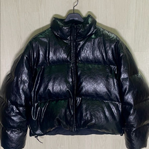 아모멘토(AMOMENTO) PUFFER
