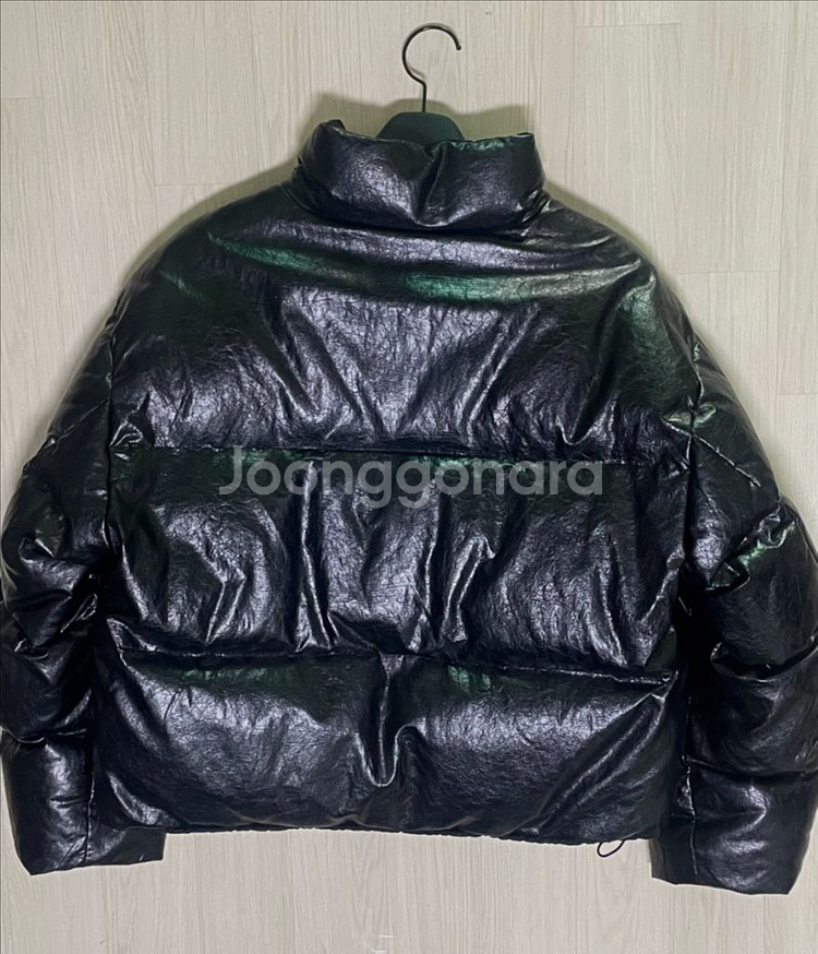 아모멘토(AMOMENTO) PUFFER--1